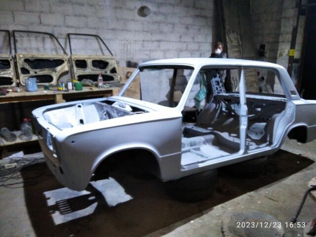 Бежевый ВАЗ 2101, объемом двигателя 1.1 л и пробегом 70 тыс. км за 400 $, фото 1 на Automoto.ua