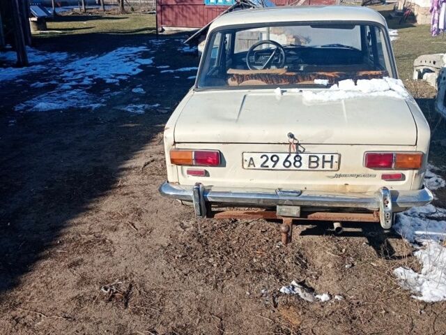 ВАЗ 2101 1982 у Камінь-Каширський на Automoto.ua Бежевий ВАЗ 2101, об'ємом двигуна 1 л та пробігом 570 тис. км за 476 $, фото 3 на Automoto.ua