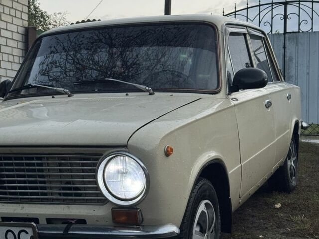 Бежевый ВАЗ 2101, объемом двигателя 1.3 л и пробегом 29 тыс. км за 893 $, фото 4 на Automoto.ua