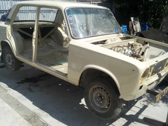 Бежевый ВАЗ 2101, объемом двигателя 0 л и пробегом 1000 тыс. км за 1300 $, фото 6 на Automoto.ua