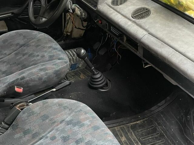 Бежевый ВАЗ 2101, объемом двигателя 0 л и пробегом 999 тыс. км за 334 $, фото 5 на Automoto.ua