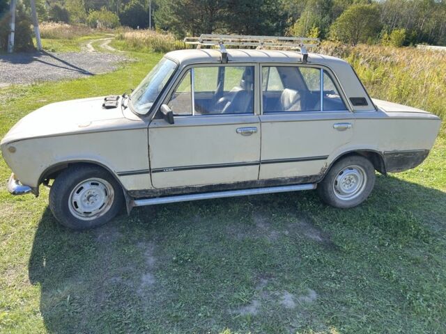 Бежевый ВАЗ 2101, объемом двигателя 0 л и пробегом 1 тыс. км за 375 $, фото 1 на Automoto.ua