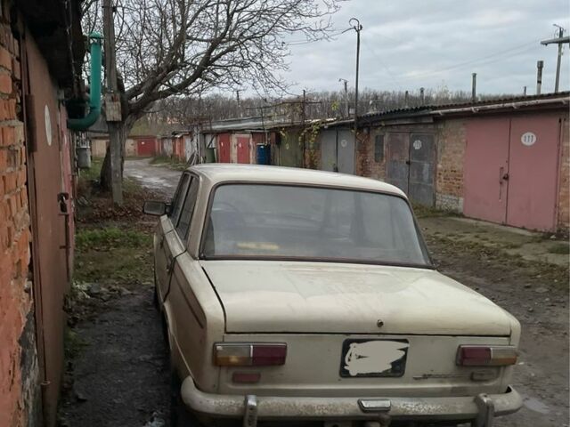 Бежевый ВАЗ 2101, объемом двигателя 1.3 л и пробегом 11 тыс. км за 300 $, фото 4 на Automoto.ua