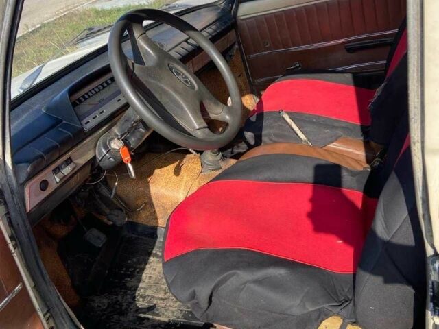 ВАЗ 2101 1971 в Хмельницком на Automoto.ua Бежевый ВАЗ 2101, объемом двигателя 1.3 л и пробегом 281 тыс. км за 350 $, фото 10 на Automoto.ua