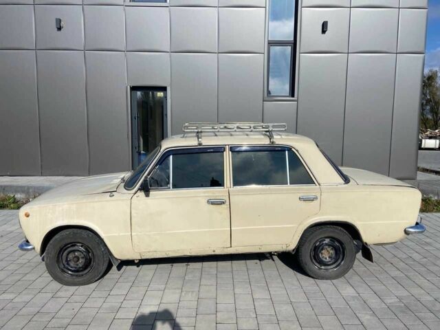 ВАЗ 2101 1971 в Хмельницком на Automoto.ua Бежевый ВАЗ 2101, объемом двигателя 1.3 л и пробегом 281 тыс. км за 350 $, фото 3 на Automoto.ua