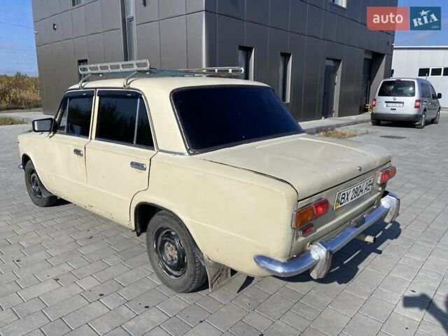 ВАЗ 2101 1971 в Хмельницком на Automoto.ua Бежевый ВАЗ 2101, объемом двигателя 1.3 л и пробегом 281 тыс. км за 350 $, фото 4 на Automoto.ua