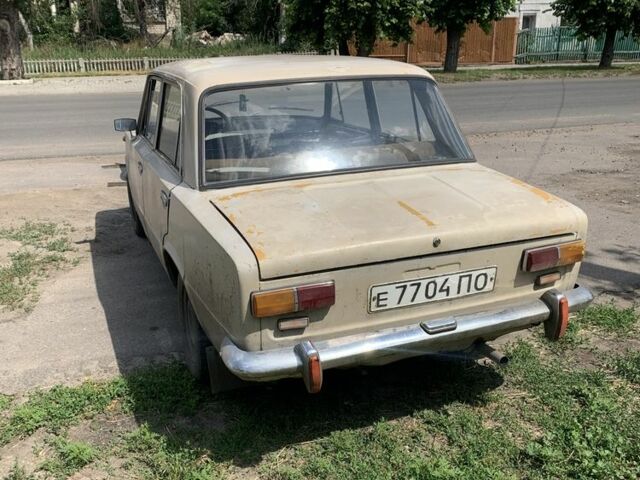 Бежевый ВАЗ 2101, объемом двигателя 1.2 л и пробегом 3 тыс. км за 23000 $, фото 2 на Automoto.ua