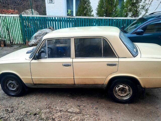 Бежевий ВАЗ 2101, об'ємом двигуна 1.2 л та пробігом 0 тис. км за 1000 $, фото 2 на Automoto.ua