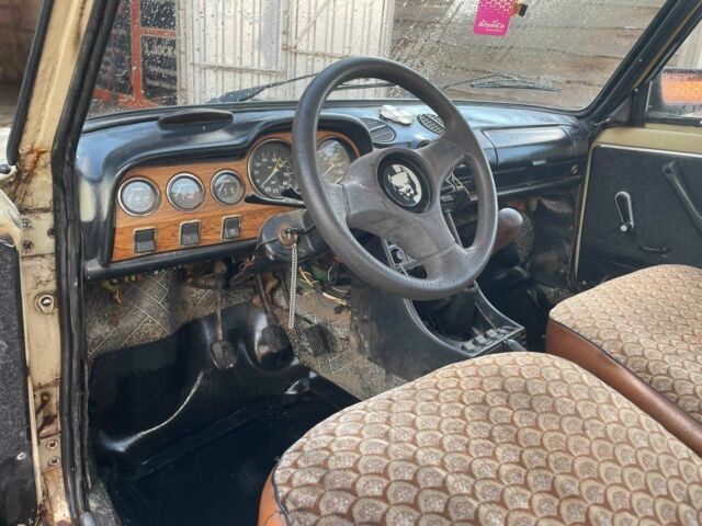 Бежевый ВАЗ 2101, объемом двигателя 1.3 л и пробегом 136 тыс. км за 343 $, фото 5 на Automoto.ua