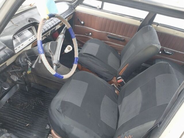 Бежевый ВАЗ 2101, объемом двигателя 0 л и пробегом 100 тыс. км за 346 $, фото 7 на Automoto.ua