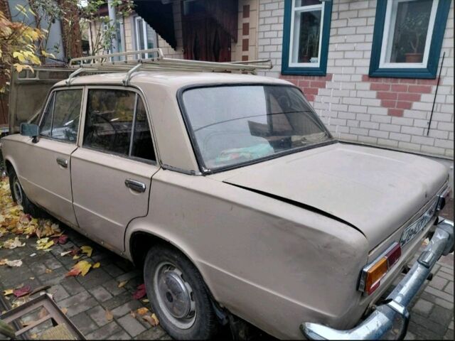 Бежевый ВАЗ 2101, объемом двигателя 1 л и пробегом 100 тыс. км за 700 $, фото 3 на Automoto.ua