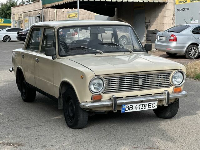 Бежевый ВАЗ 2101, объемом двигателя 1.2 л и пробегом 3 тыс. км за 900 $, фото 2 на Automoto.ua