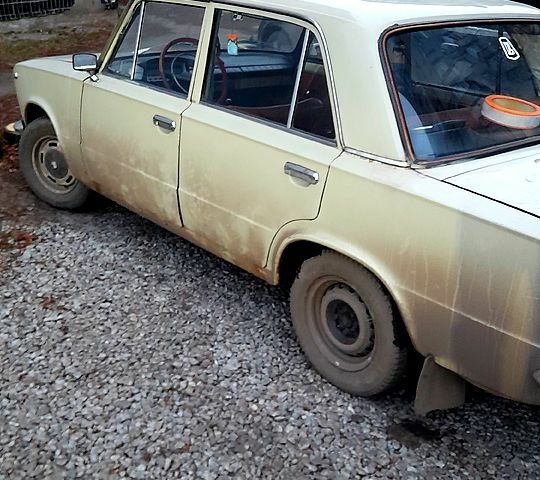 Бежевый ВАЗ 2101, объемом двигателя 1.2 л и пробегом 0 тыс. км за 800 $, фото 3 на Automoto.ua