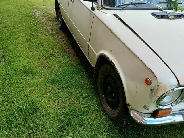 Бежевый ВАЗ 2101, объемом двигателя 0 л и пробегом 111 тыс. км за 400 $, фото 2 на Automoto.ua