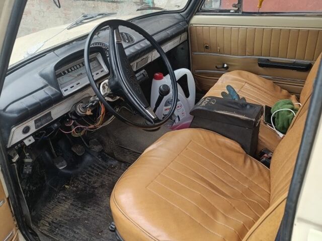 Бежевый ВАЗ 2101, объемом двигателя 0 л и пробегом 2 тыс. км за 239 $, фото 4 на Automoto.ua