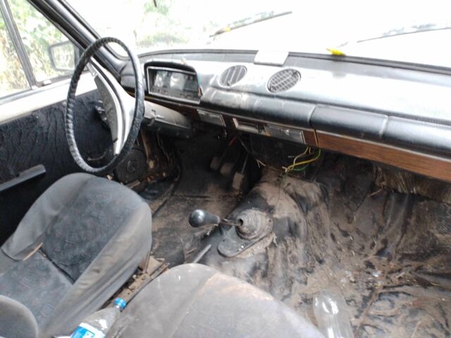 ВАЗ 2101 1976 у Луцьку на Automoto.ua Бежевий ВАЗ 2101, об'ємом двигуна 1.2 л та пробігом 99 тис. км за 300 $, фото 5 на Automoto.ua