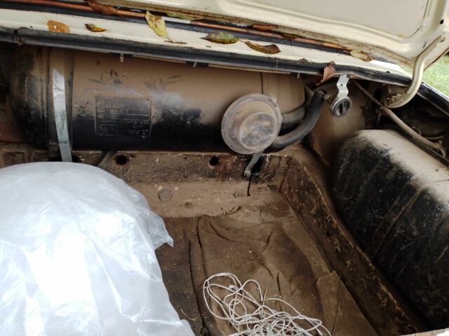 ВАЗ 2101 1976 у Луцьку на Automoto.ua Бежевий ВАЗ 2101, об'ємом двигуна 1.2 л та пробігом 99 тис. км за 300 $, фото 2 на Automoto.ua