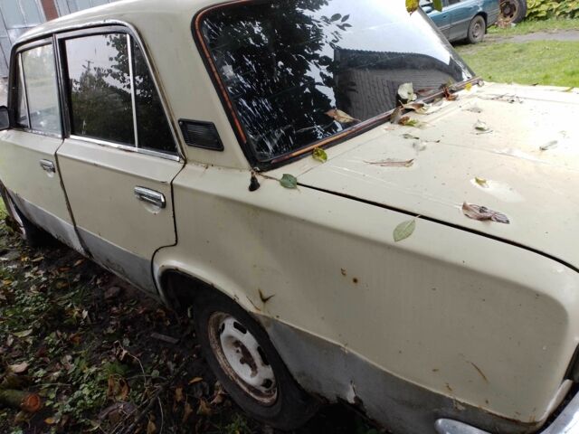 ВАЗ 2101 1976 у Луцьку на Automoto.ua Бежевий ВАЗ 2101, об'ємом двигуна 1.2 л та пробігом 99 тис. км за 300 $, фото 1 на Automoto.ua