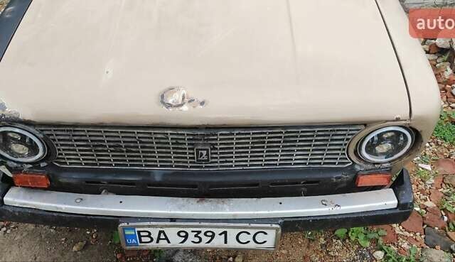 ВАЗ 2101 1977 в Кропивницком (Кировограде) на Automoto.ua Бежевый ВАЗ 2101, объемом двигателя 1.2 л и пробегом 300 тыс. км за 750 $, фото 1 на Automoto.ua