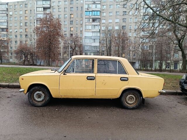 Бежевый ВАЗ 2101, объемом двигателя 1.3 л и пробегом 500 тыс. км за 600 $, фото 4 на Automoto.ua