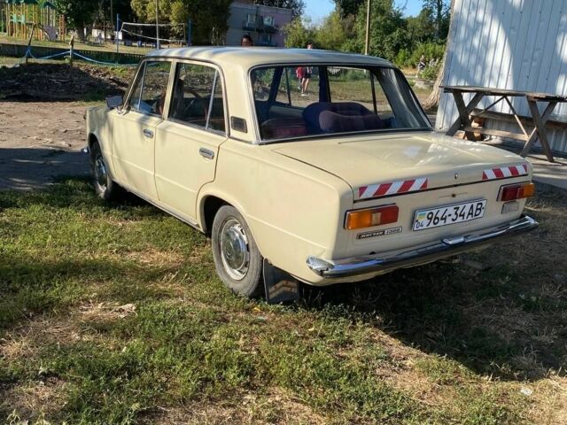 Бежевый ВАЗ 2101, объемом двигателя 3 л и пробегом 1000 тыс. км за 1100 $, фото 2 на Automoto.ua
