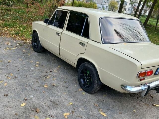 Бежевый ВАЗ 2101, объемом двигателя 1.2 л и пробегом 30 тыс. км за 950 $, фото 2 на Automoto.ua