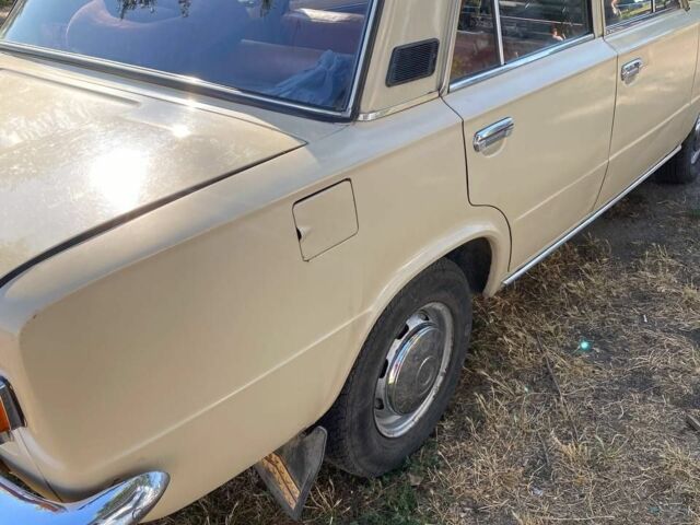 Бежевый ВАЗ 2101, объемом двигателя 3 л и пробегом 1000 тыс. км за 1100 $, фото 3 на Automoto.ua