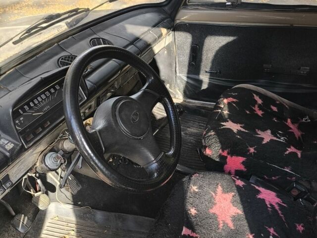 ВАЗ 2101 1979 в Запорожье на Automoto.ua Бежевый ВАЗ 2101, объемом двигателя 1.2 л и пробегом 210 тыс. км за 238 $, фото 6 на Automoto.ua