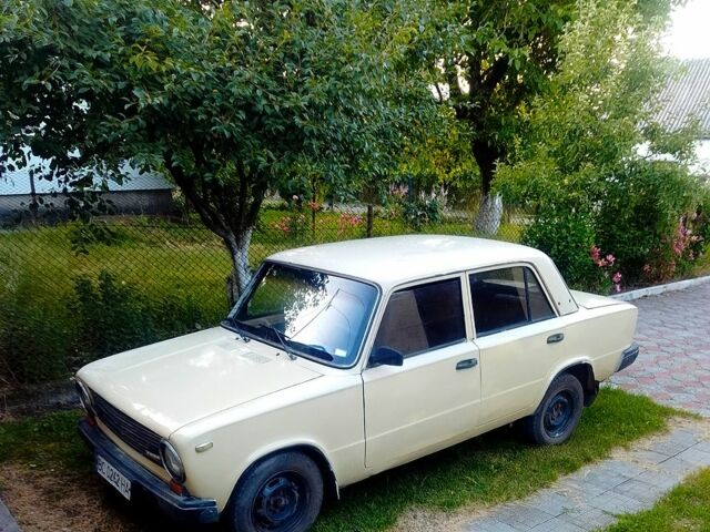 Бежевий ВАЗ 2101, об'ємом двигуна 1.2 л та пробігом 0 тис. км за 350 $, фото 1 на Automoto.ua