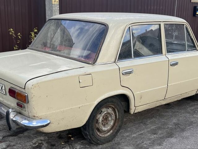 ВАЗ 2101 1979 в Борисполе на Automoto.ua Бежевый ВАЗ 2101, объемом двигателя 0 л и пробегом 90 тыс. км за 500 $, фото 2 на Automoto.ua