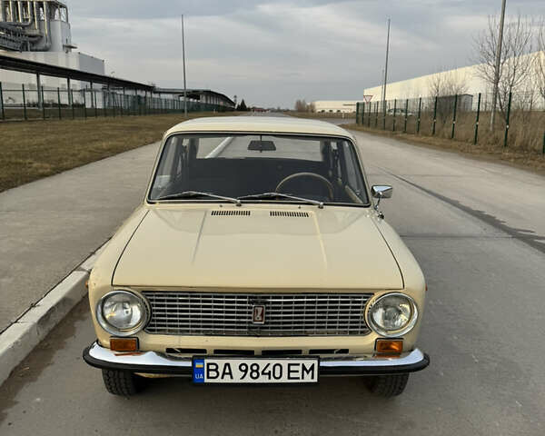 Бежевый ВАЗ 2101, объемом двигателя 1.3 л и пробегом 90 тыс. км за 3000 $, фото 2 на Automoto.ua