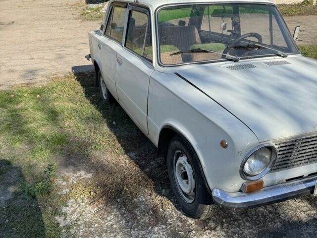 Бежевый ВАЗ 2101, объемом двигателя 1.2 л и пробегом 110 тыс. км за 840 $, фото 2 на Automoto.ua