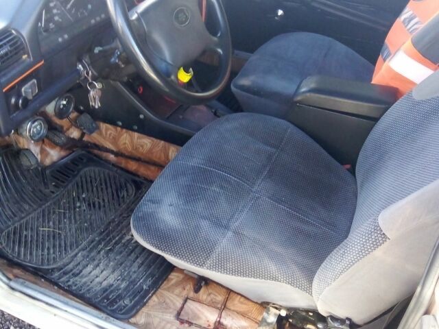 Бежевый ВАЗ 2101, объемом двигателя 3 л и пробегом 680 тыс. км за 500 $, фото 4 на Automoto.ua