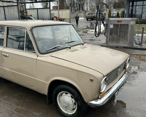 Бежевый ВАЗ 2101, объемом двигателя 1.3 л и пробегом 76 тыс. км за 325 $, фото 7 на Automoto.ua
