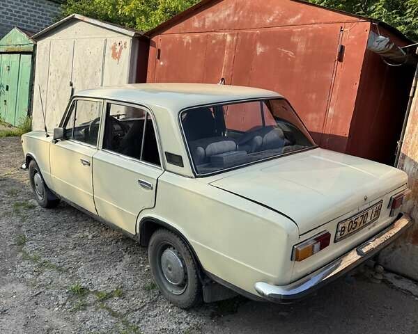 Бежевый ВАЗ 2101, объемом двигателя 1.2 л и пробегом 30 тыс. км за 590 $, фото 2 на Automoto.ua