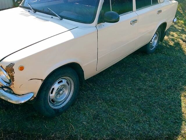 Бежевий ВАЗ 2101, об'ємом двигуна 1.2 л та пробігом 167 тис. км за 380 $, фото 1 на Automoto.ua