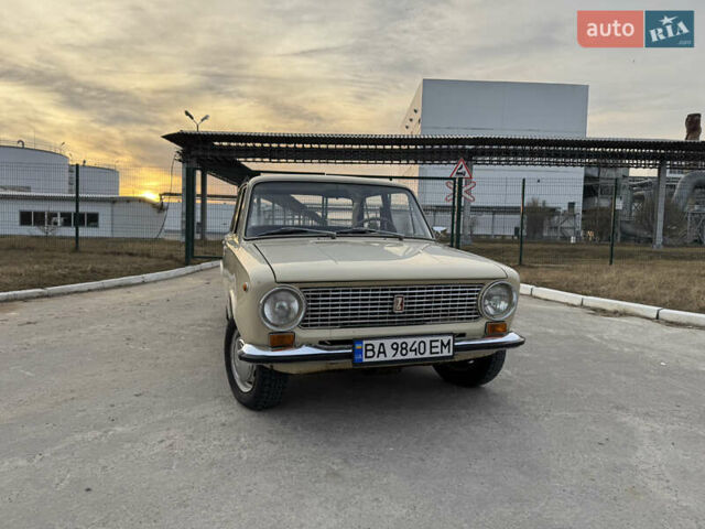 Бежевый ВАЗ 2101, объемом двигателя 1.3 л и пробегом 90 тыс. км за 3000 $, фото 34 на Automoto.ua