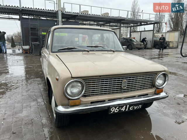 Бежевый ВАЗ 2101, объемом двигателя 1.3 л и пробегом 76 тыс. км за 325 $, фото 9 на Automoto.ua
