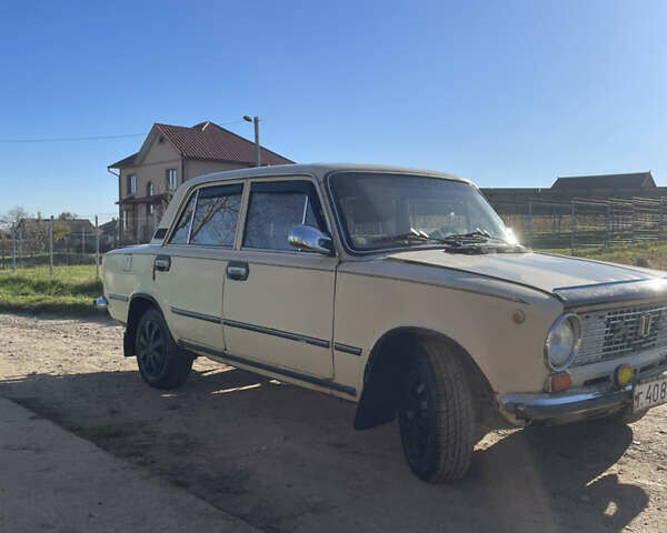 Бежевый ВАЗ 2101, объемом двигателя 0 л и пробегом 315 тыс. км за 450 $, фото 2 на Automoto.ua