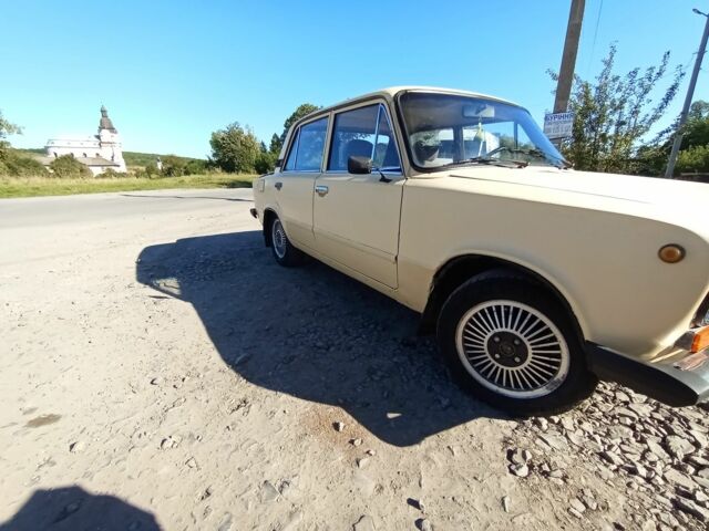 ВАЗ 2101 1980 в Тернополе на Automoto.ua Бежевый ВАЗ 2101, объемом двигателя 1.5 л и пробегом 136 тыс. км за 450 $, фото 3 на Automoto.ua