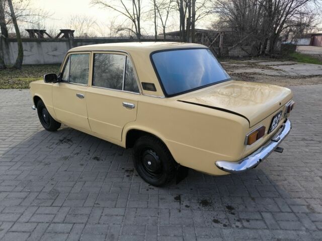Бежевый ВАЗ 2101, объемом двигателя 0 л и пробегом 150 тыс. км за 638 $, фото 2 на Automoto.ua