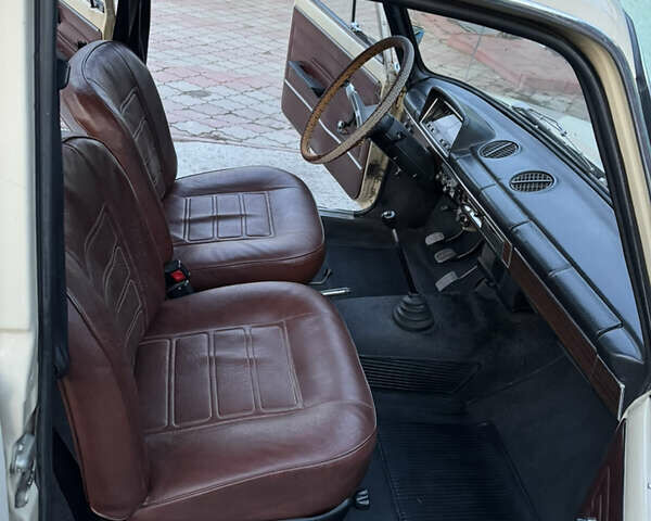 Бежевый ВАЗ 2101, объемом двигателя 1.3 л и пробегом 90 тыс. км за 3000 $, фото 44 на Automoto.ua