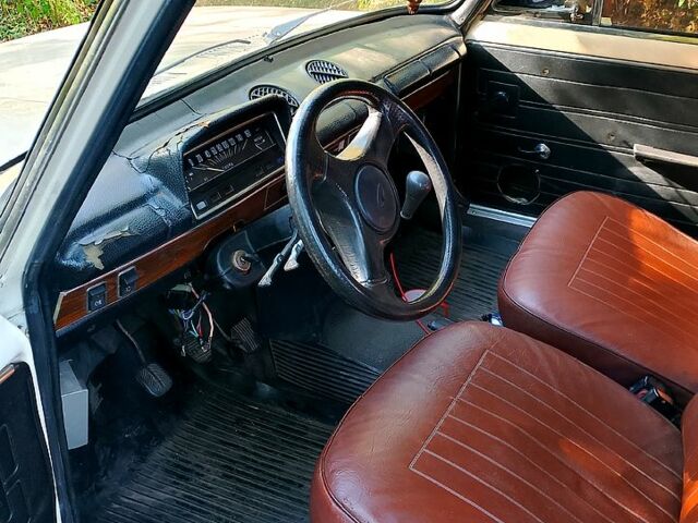 Бежевий ВАЗ 2101, об'ємом двигуна 1.2 л та пробігом 167 тис. км за 380 $, фото 4 на Automoto.ua