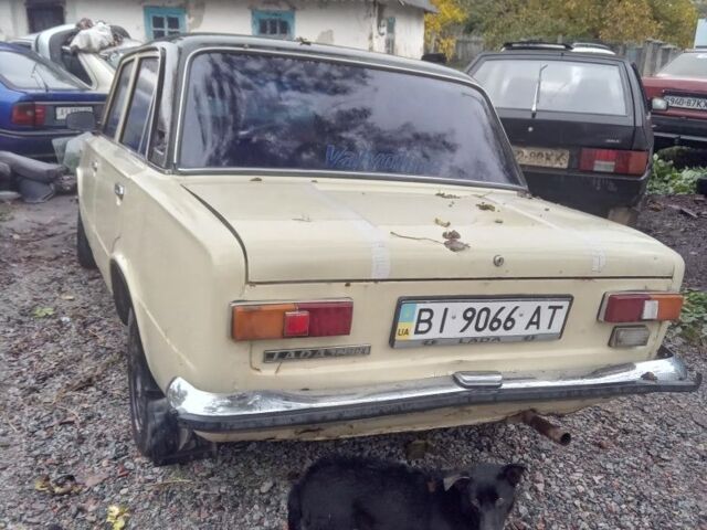 ВАЗ 2101 1981 в Рокитном на Automoto.ua Бежевый ВАЗ 2101, объемом двигателя 1.2 л и пробегом 200 тыс. км за 360 $, фото 4 на Automoto.ua