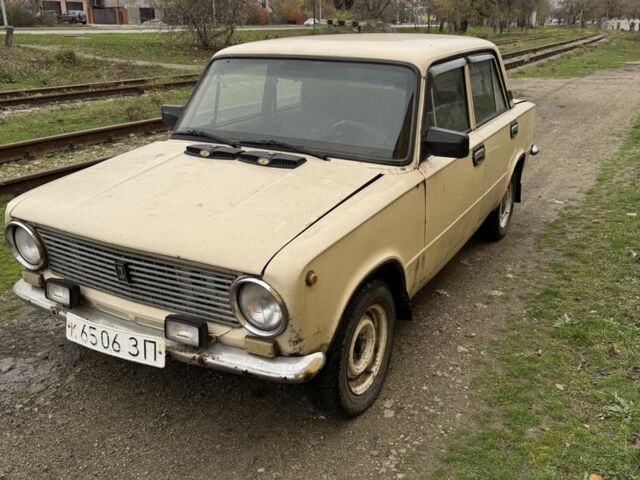 Бежевый ВАЗ 2101, объемом двигателя 1.6 л и пробегом 120 тыс. км за 500 $, фото 1 на Automoto.ua