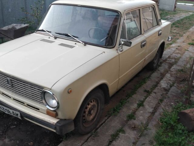 Бежевый ВАЗ 2101, объемом двигателя 1.3 л и пробегом 150 тыс. км за 316 $, фото 1 на Automoto.ua