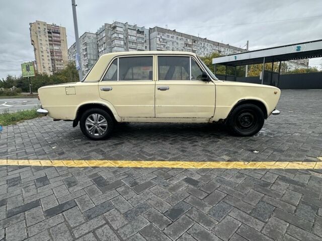 Бежевий ВАЗ 2101, об'ємом двигуна 1.2 л та пробігом 35 тис. км за 700 $, фото 2 на Automoto.ua