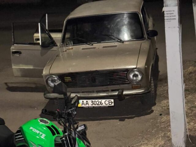 Бежевый ВАЗ 2101, объемом двигателя 2 л и пробегом 999 тыс. км за 725 $, фото 3 на Automoto.ua