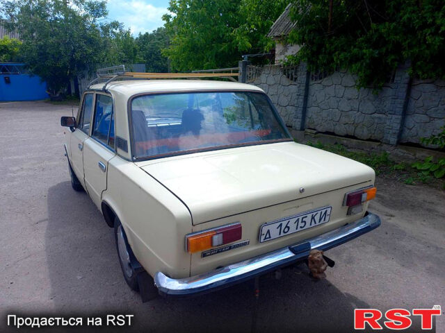 Бежевий ВАЗ 2101, об'ємом двигуна 1.3 л та пробігом 135 тис. км за 900 $, фото 1 на Automoto.ua
