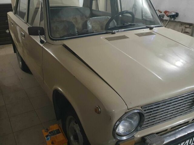 Бежевый ВАЗ 2101, объемом двигателя 0 л и пробегом 81 тыс. км за 526 $, фото 1 на Automoto.ua